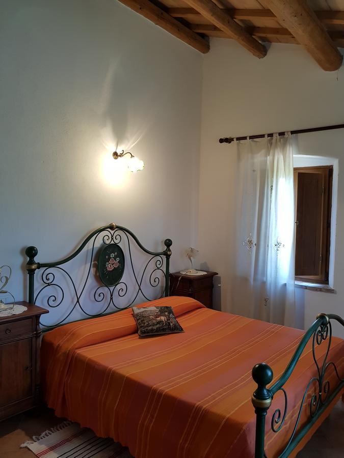 Agriturismo Bio Le 4 Stagioni Porrona Exterior photo