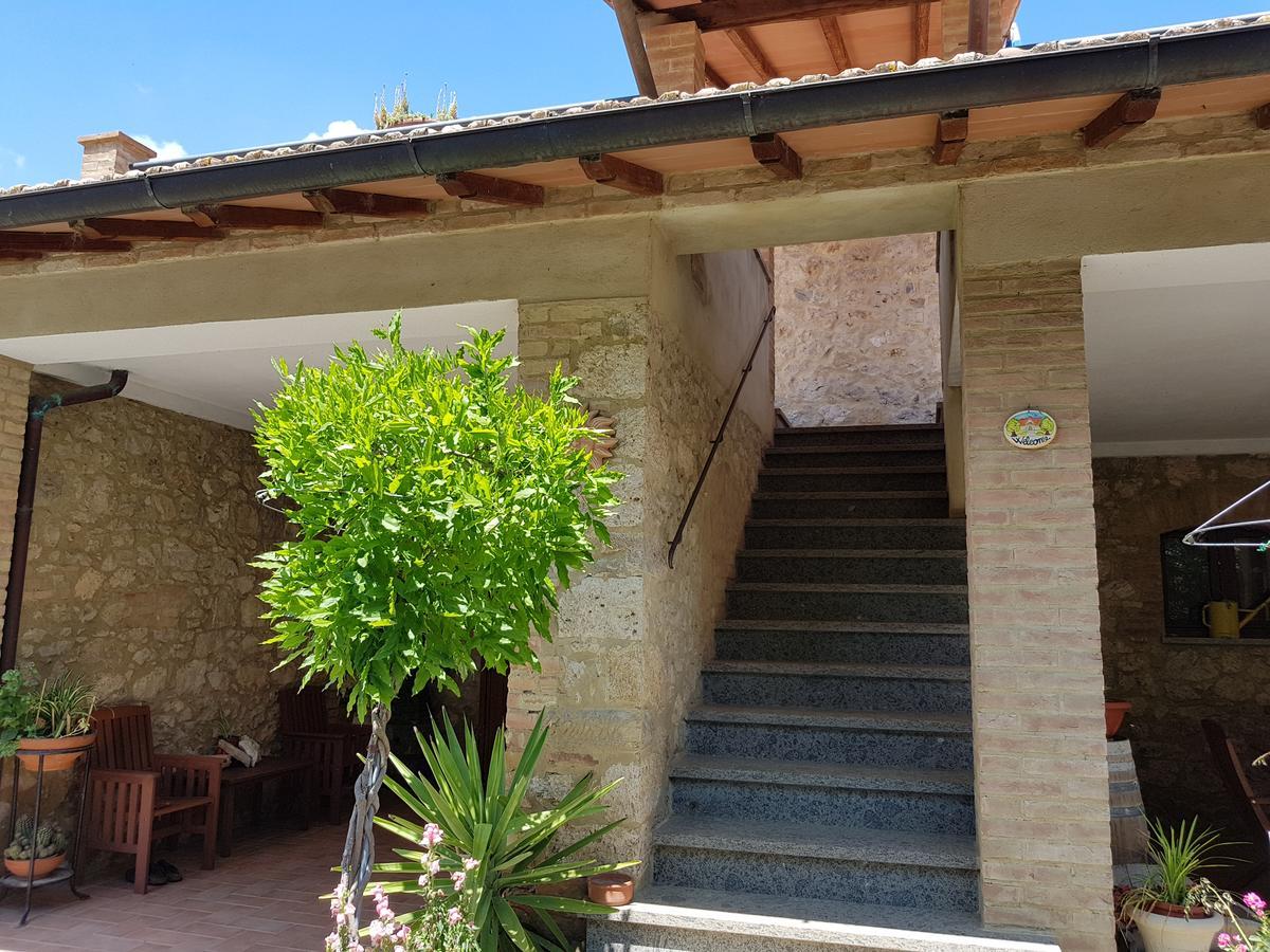 Agriturismo Bio Le 4 Stagioni Porrona Exterior photo