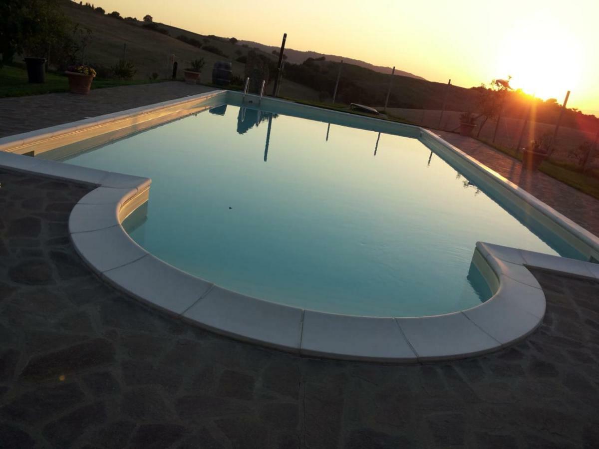 Agriturismo Bio Le 4 Stagioni Porrona Exterior photo